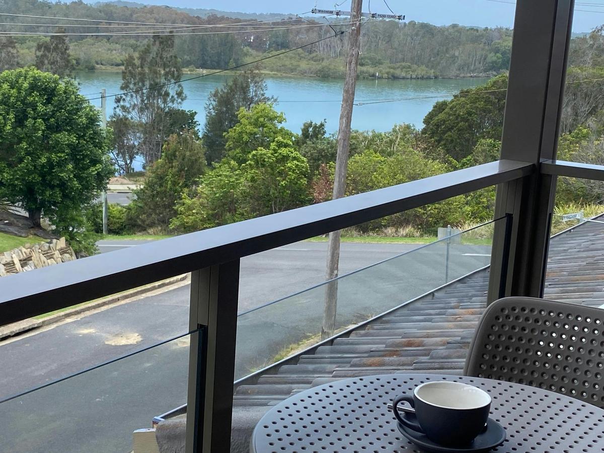 Room 1 - view of the Nambucca River from balcony and outdoor setting