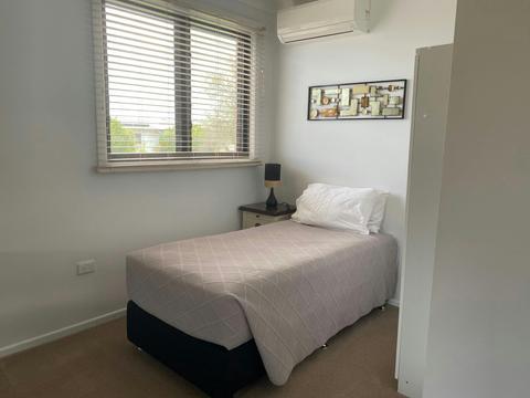Room 1 - single bed