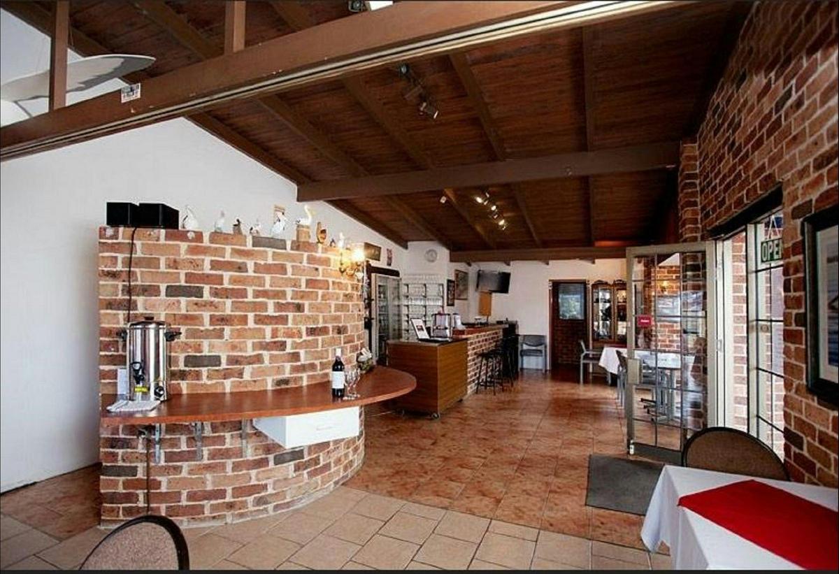 Riverview Motor Inn