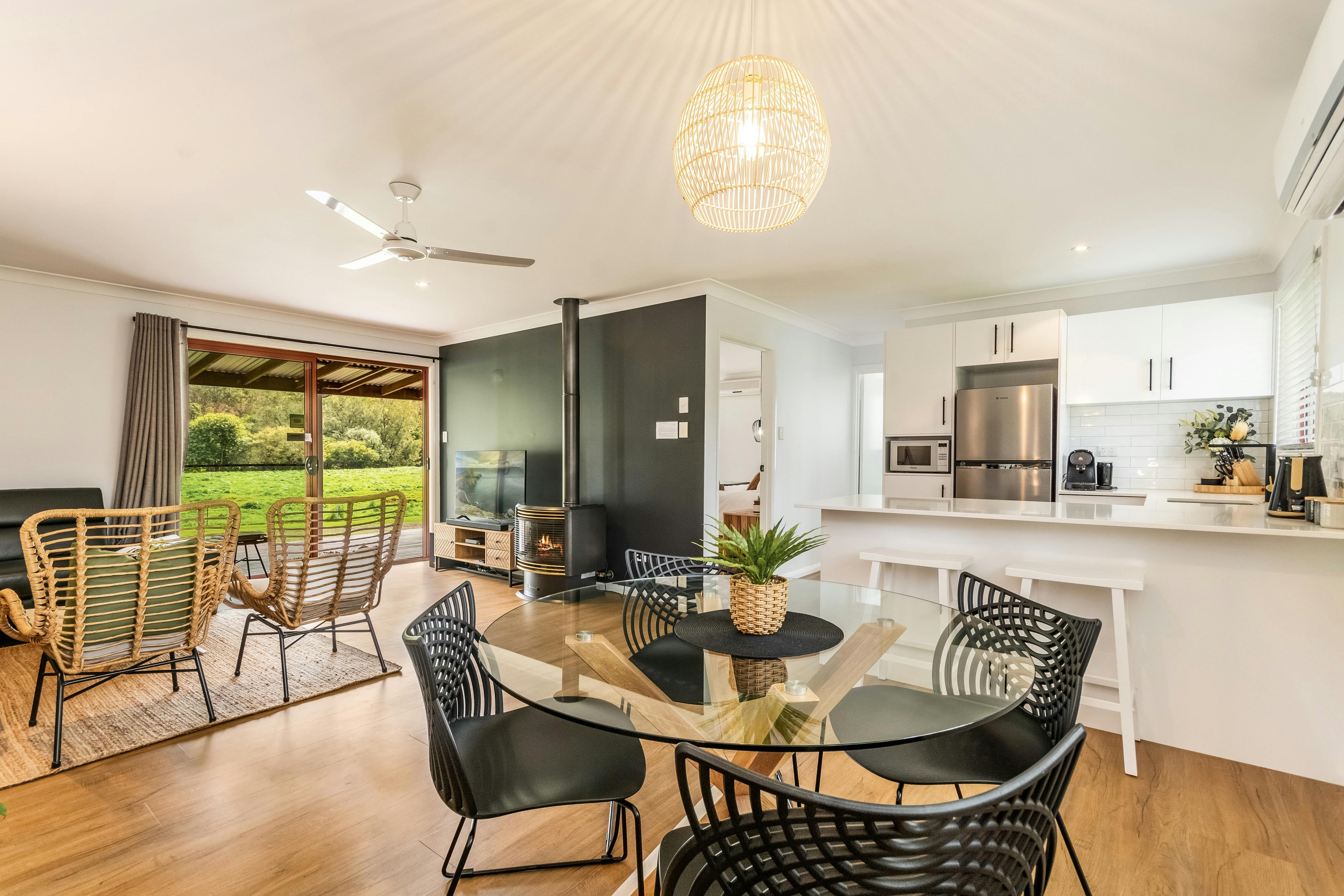 Silky Oak - Dining Area