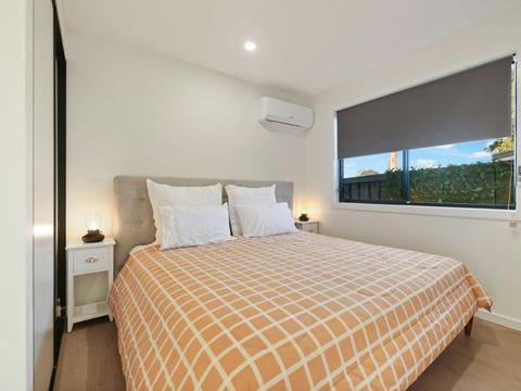 Pool Side Point Oasis