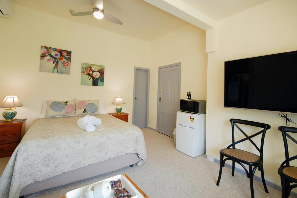 Room 9