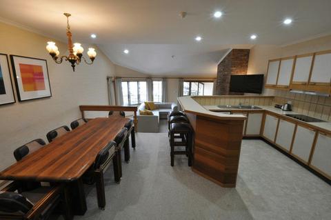 2 Bedroom - Kitchen Dining Lounge