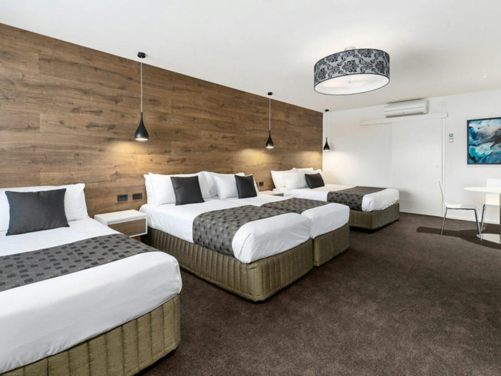 Quality Resort Siesta Family Room