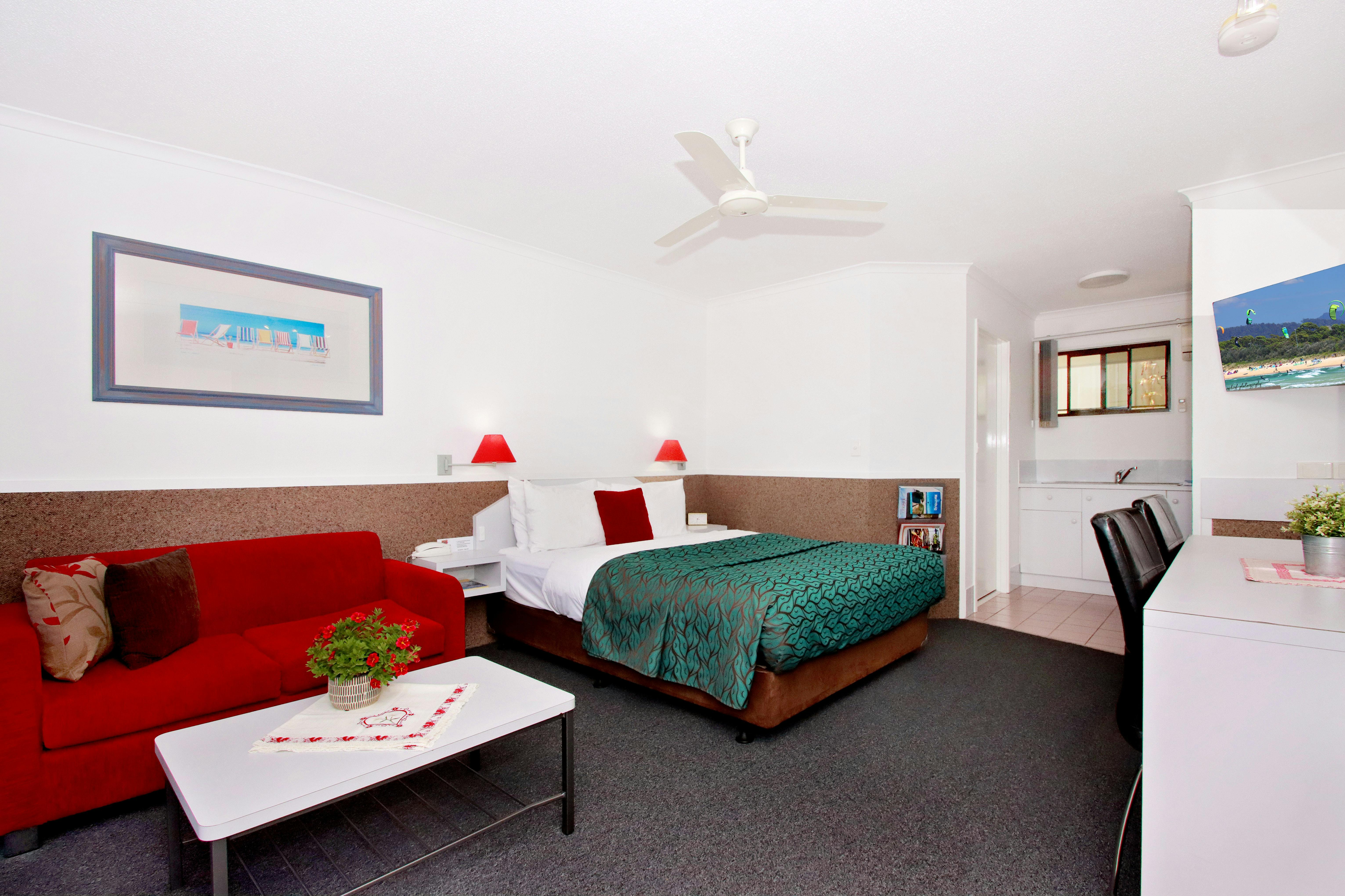 Standard queen with kitchenette