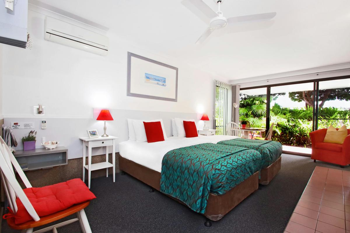 2 x king single bed unit