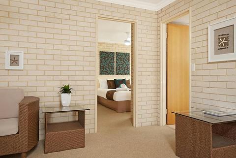 One Bedroom Apartment