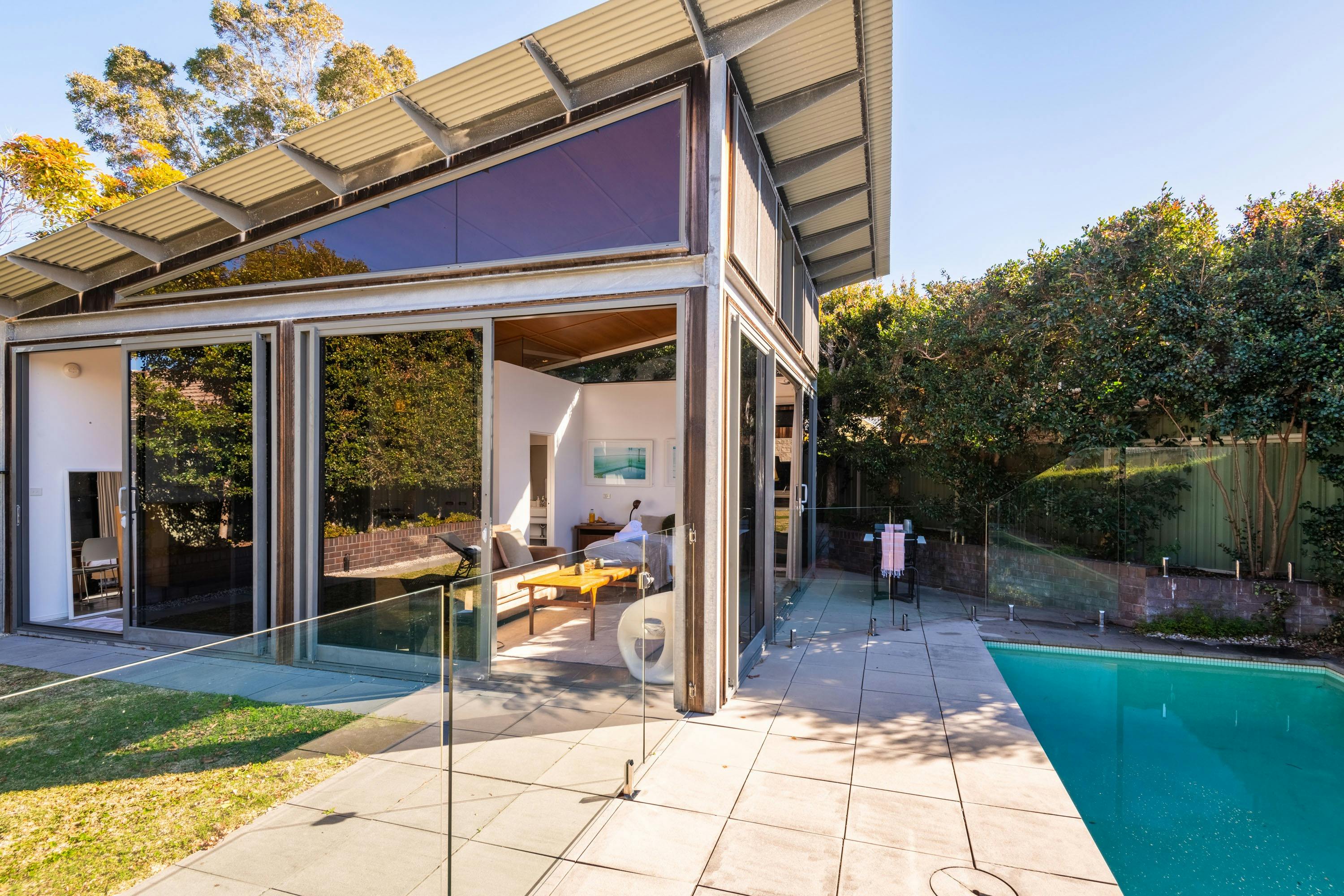 Pool House @ Due East