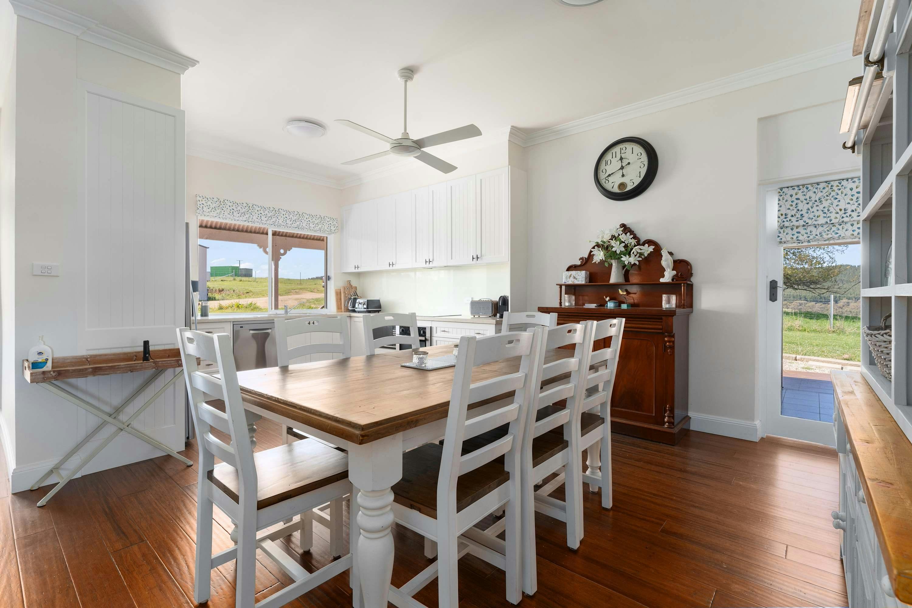 Dining & Kitchen Area at Rosevilla Retreat