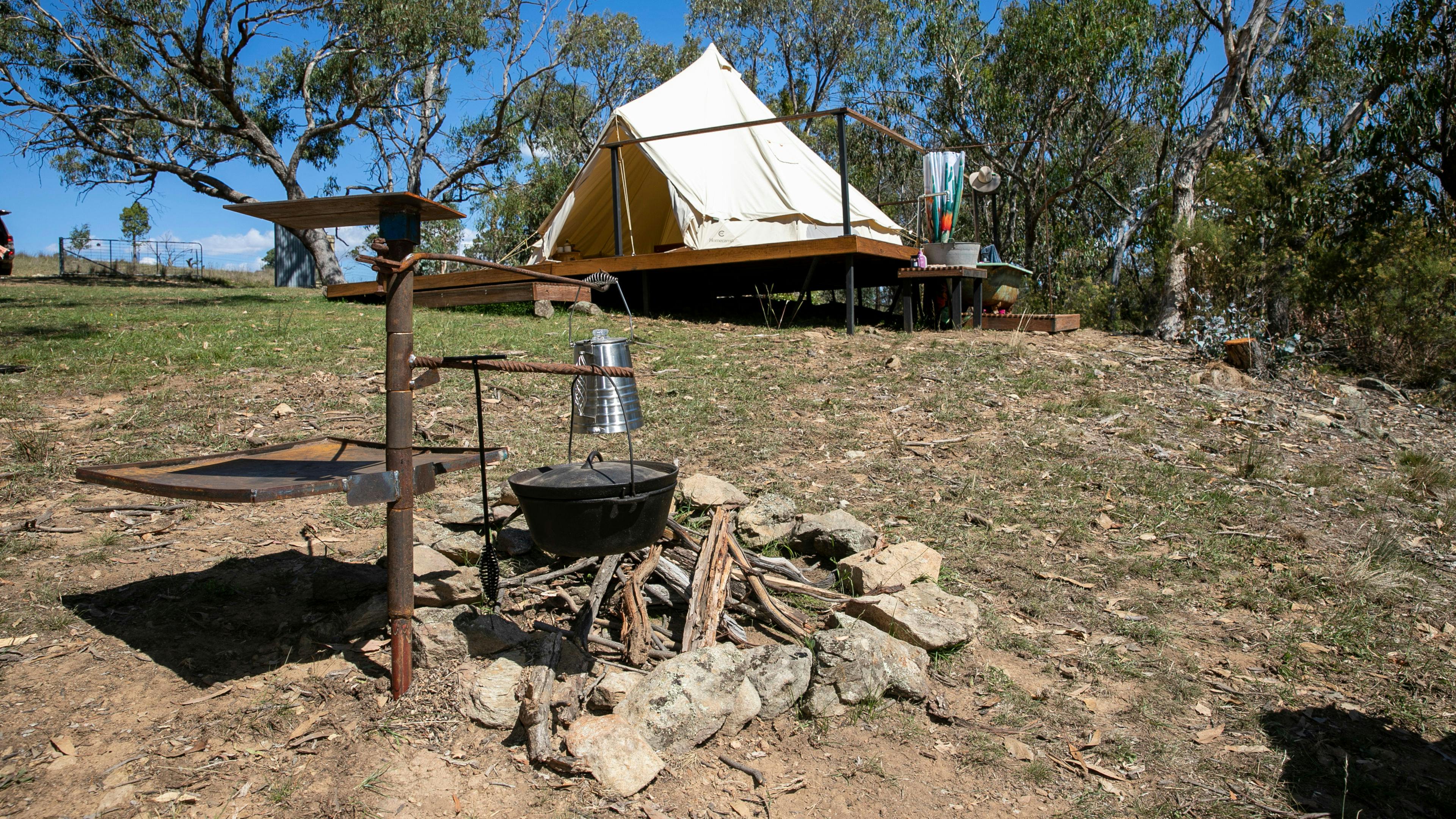 Round Mountain - The Bridle Track