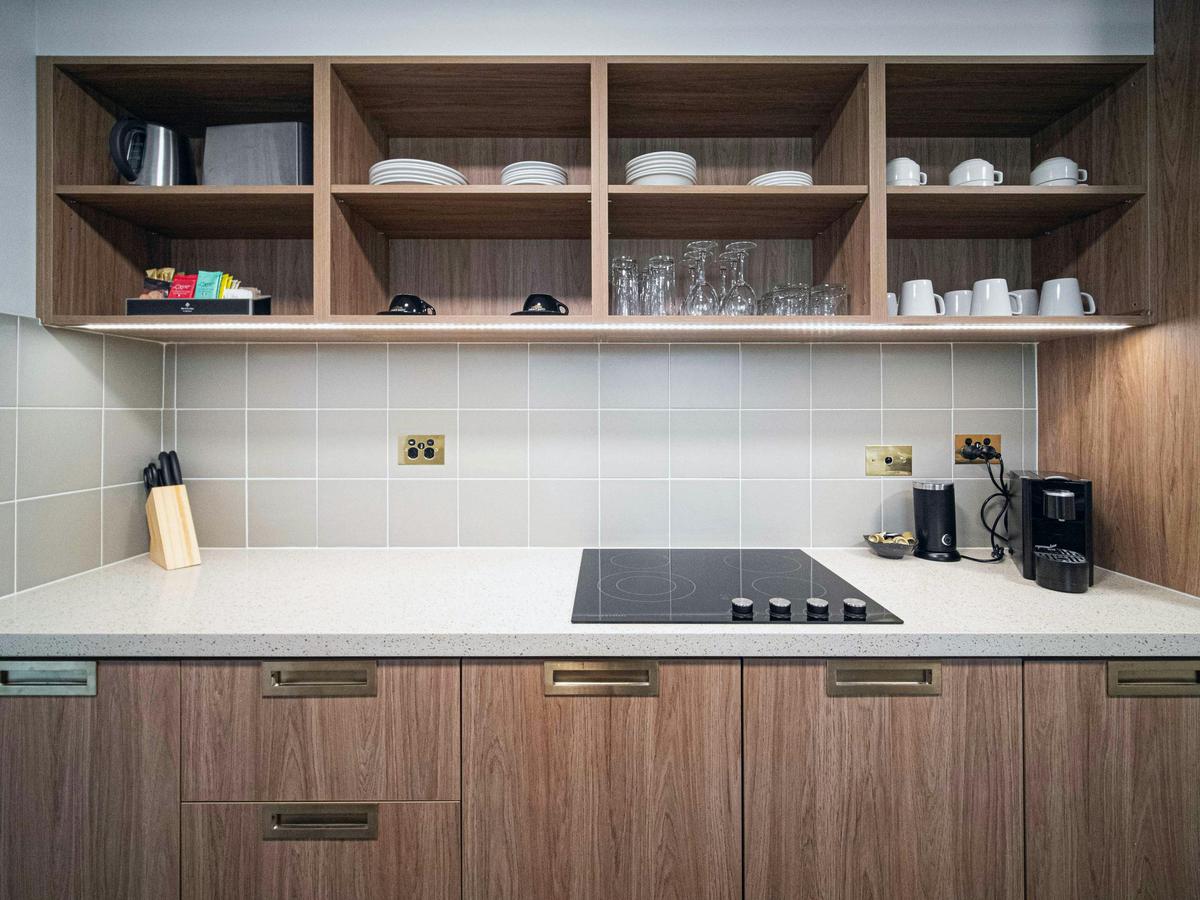 Full kitchen with the latest appliances