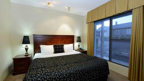 Executive King Suite