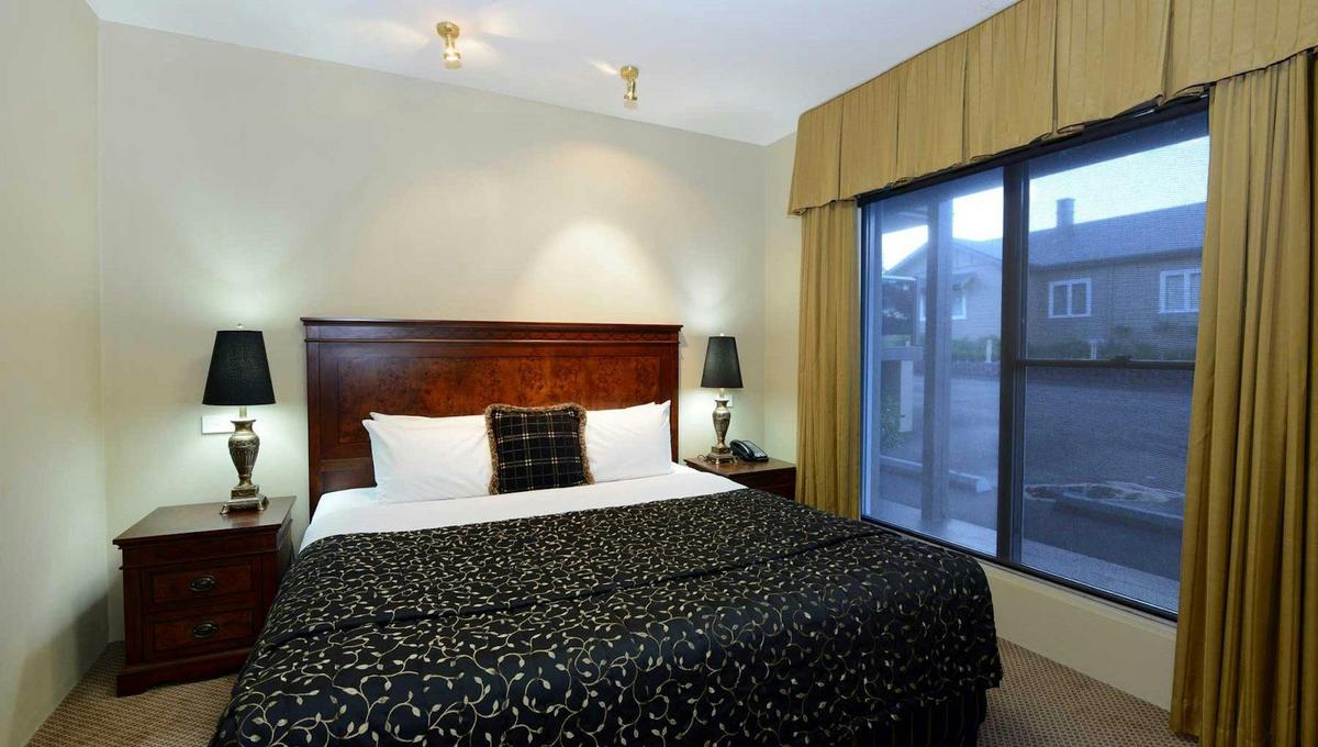 Executive King Suite