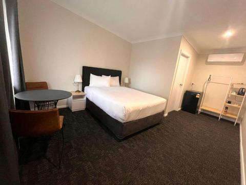 Executive Queen Room