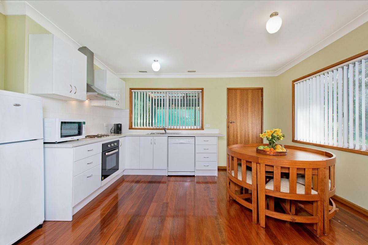 Open plan kitchen and dining