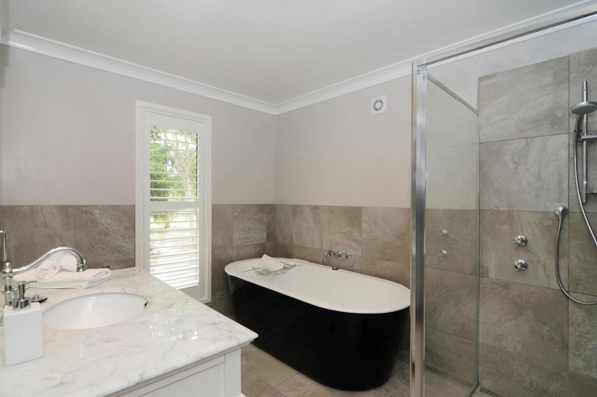 Ensuite bathroom