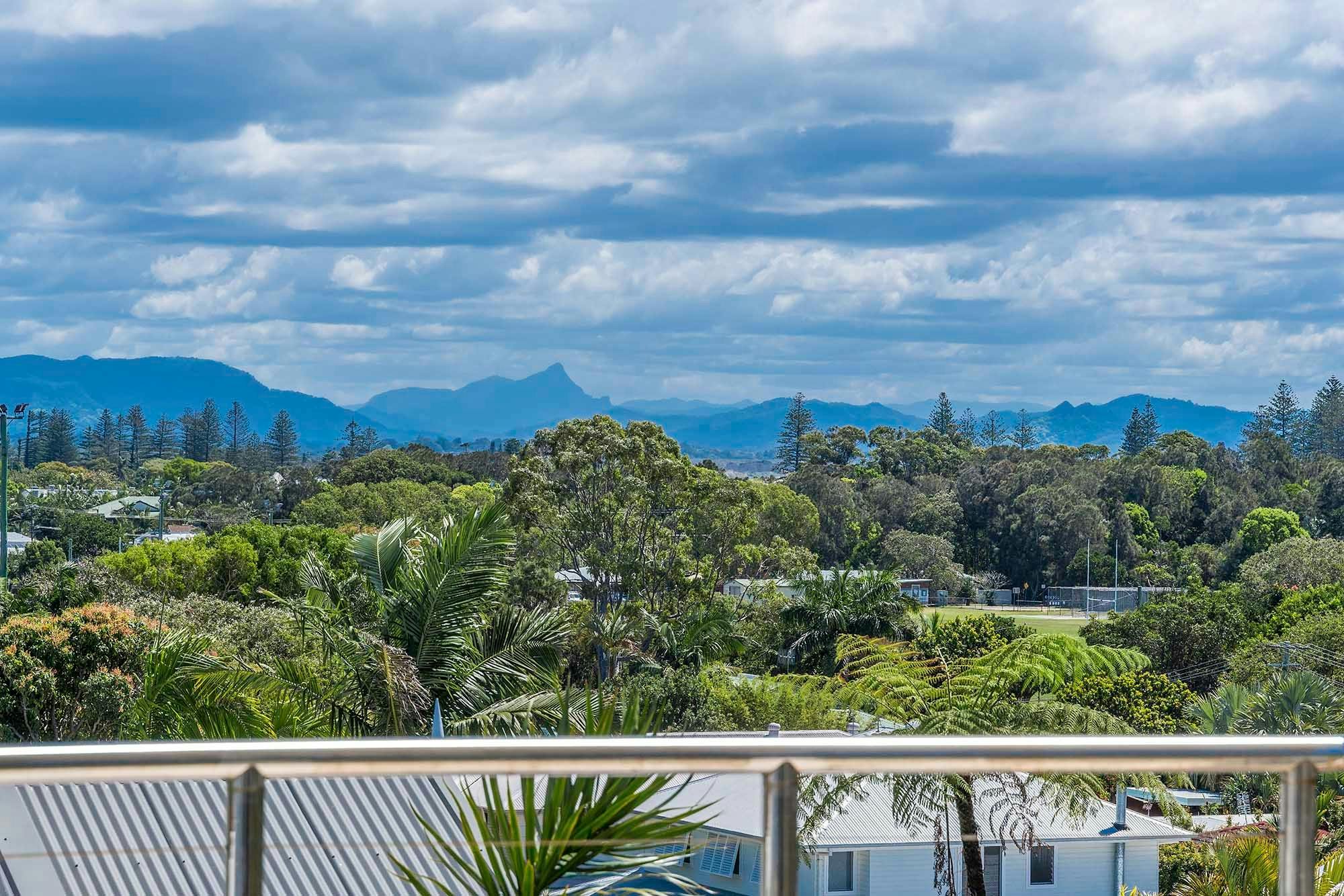 Salta - Byron Bay - View