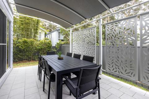 Sandlewood Breeze