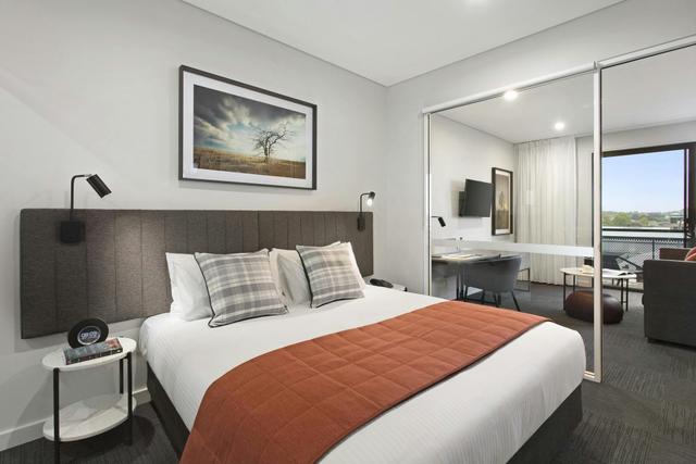 One Bedroom Apartment
