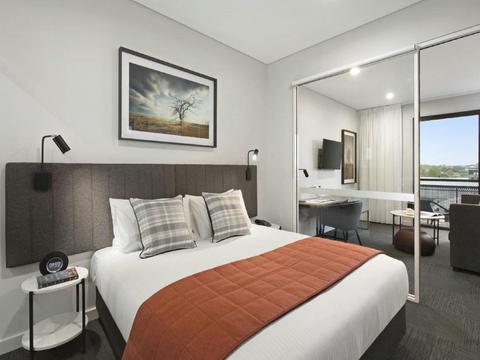 One Bedroom Apartment