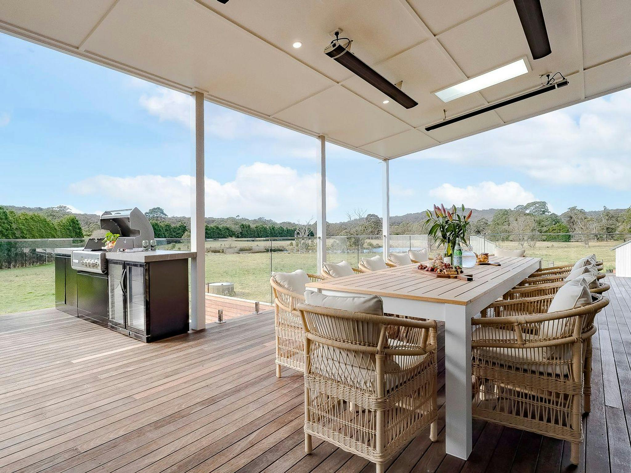 Silos - Rural Homestead | 50 acres | Undercover Outdoor Entertaining | BBQ | Pizza Oven