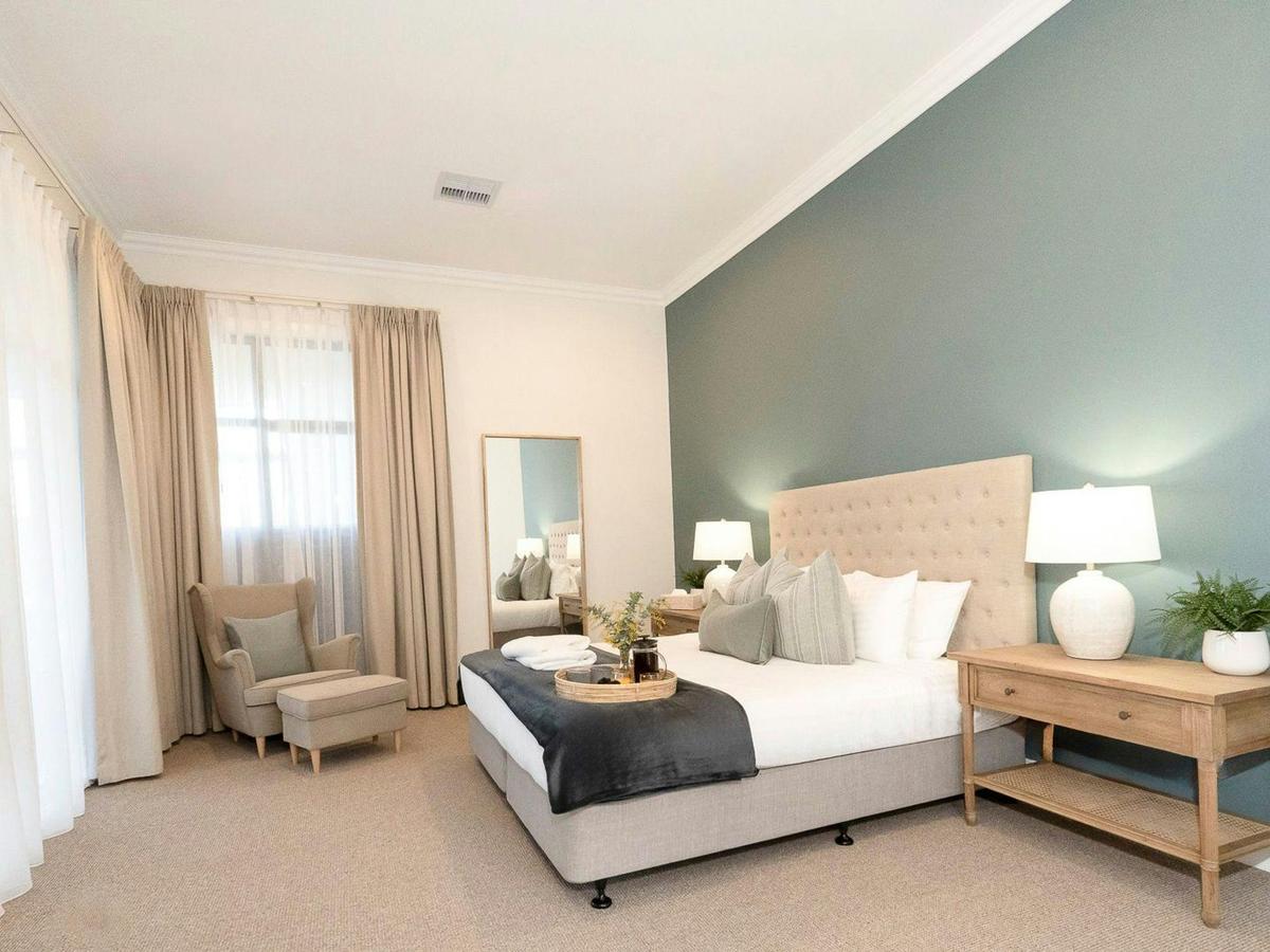 Silos Rural Homestead | Bedroom 1: King Bed | Ensuite
