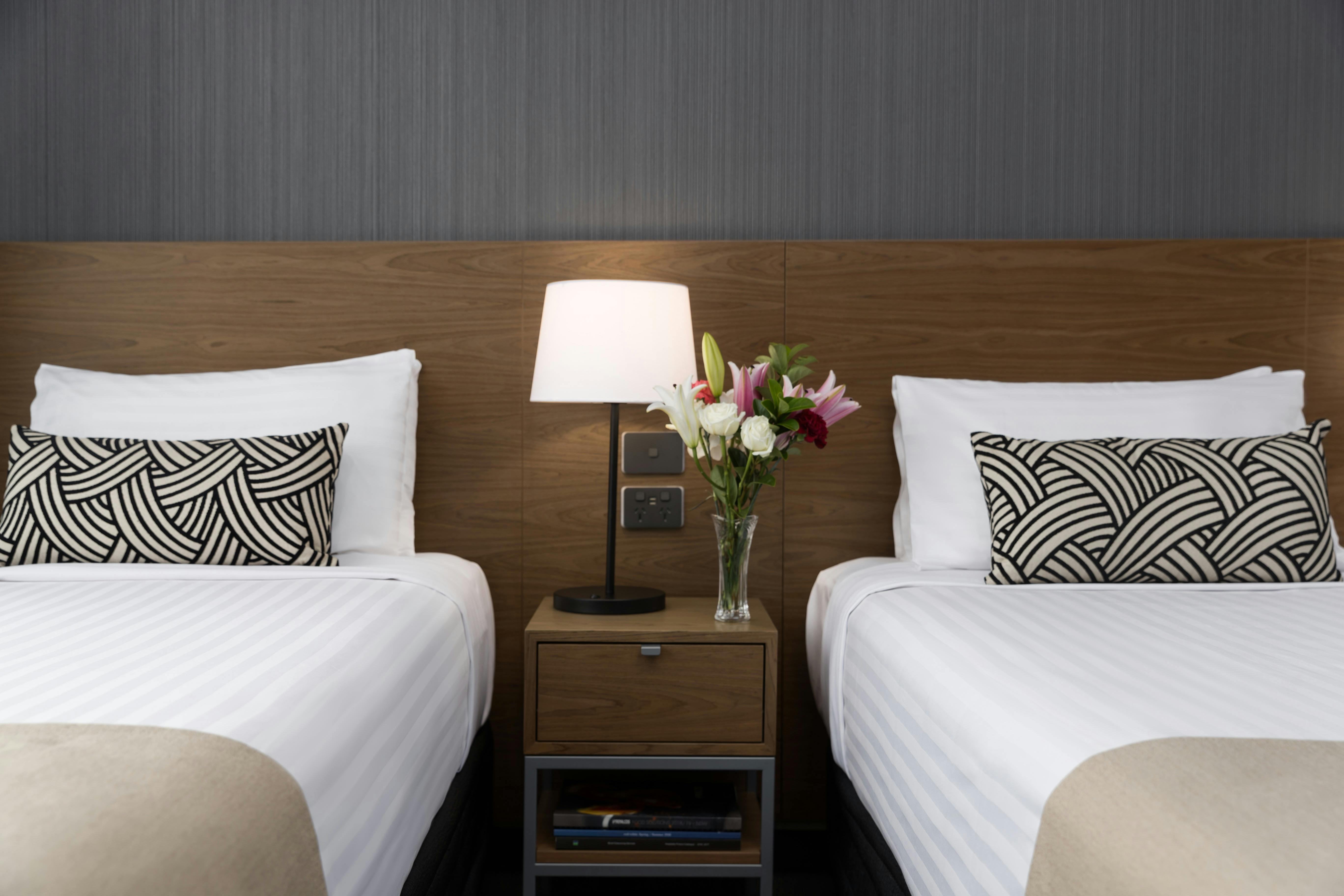 Rydges Camperdown Room