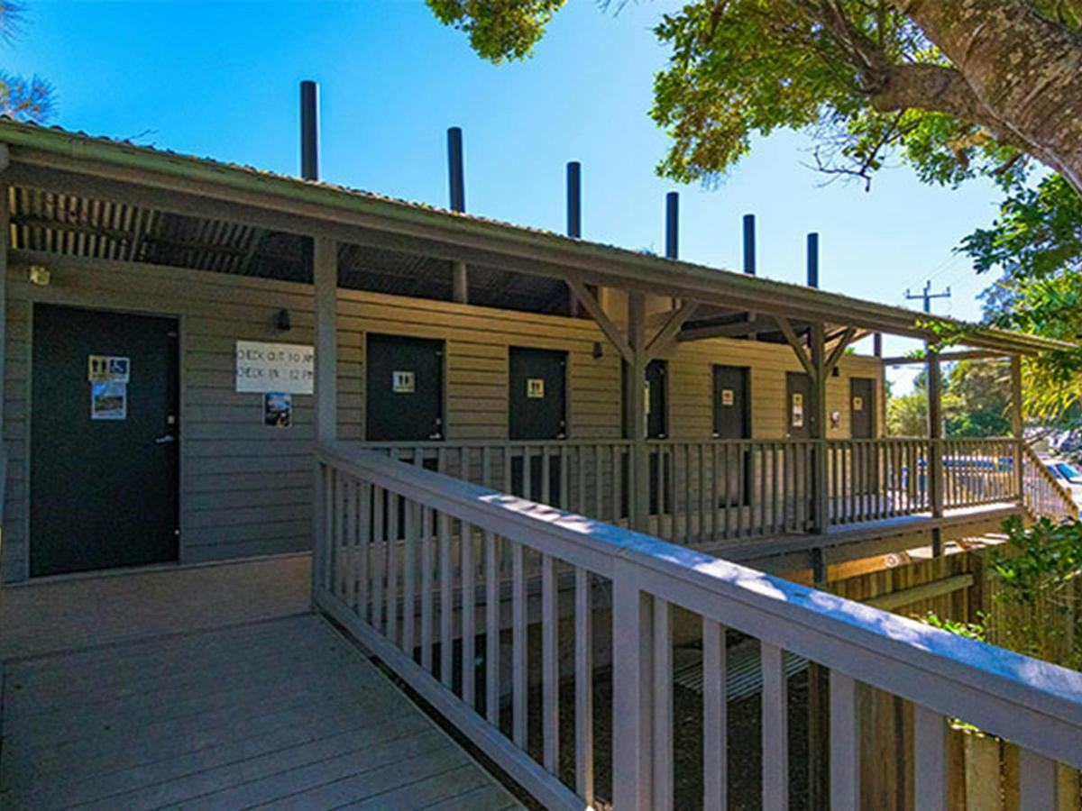 Toilet facilities at Sandon River campground, Yuraygir National Park. Photo credit: Jessica