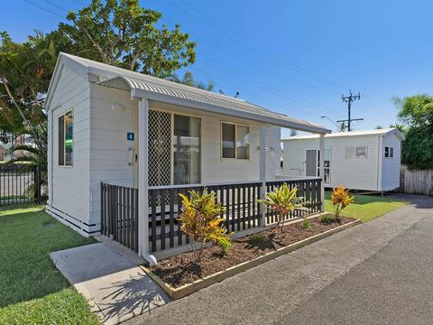 Reflections Holiday Park Ballina - Standard Cabin