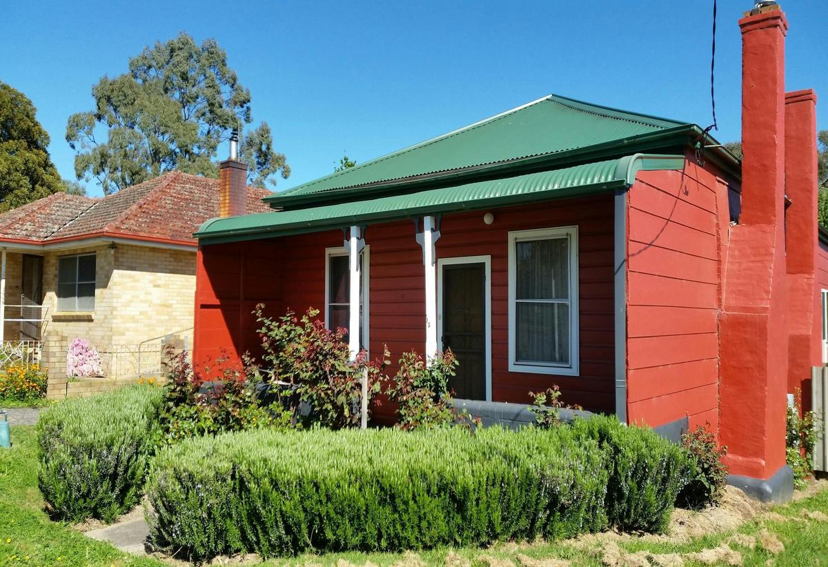 Red House Frontage