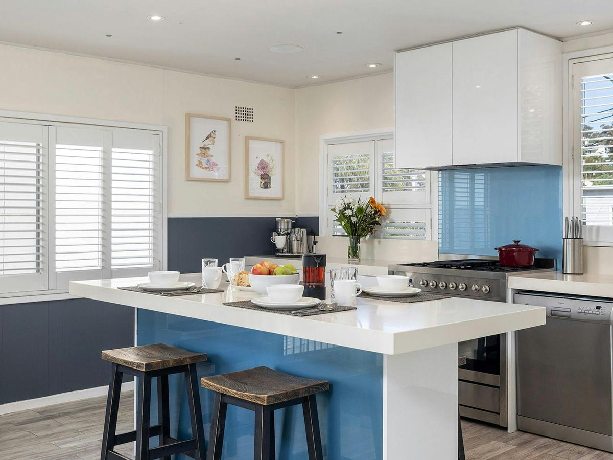 Kitchen | Dining Area