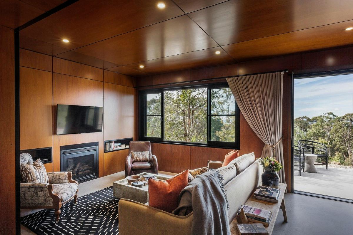 Living area leading to deck