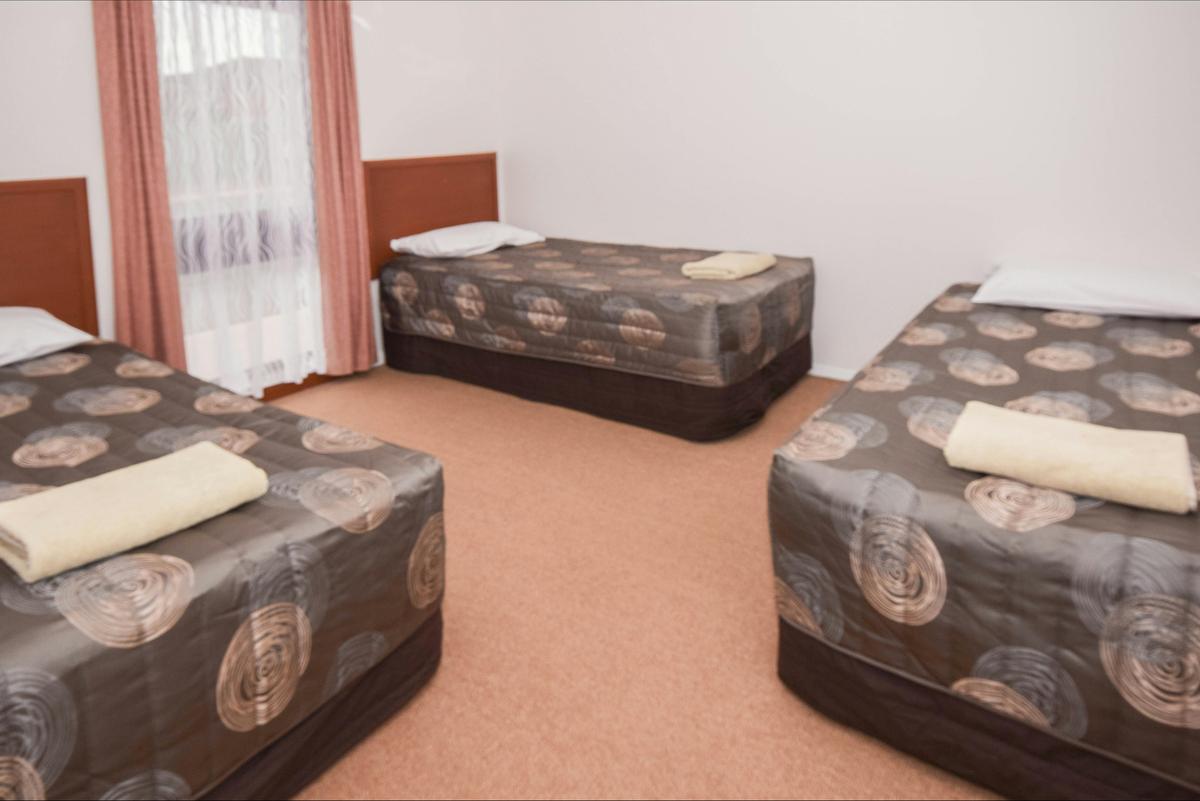River Country Inn - Two Room Unit