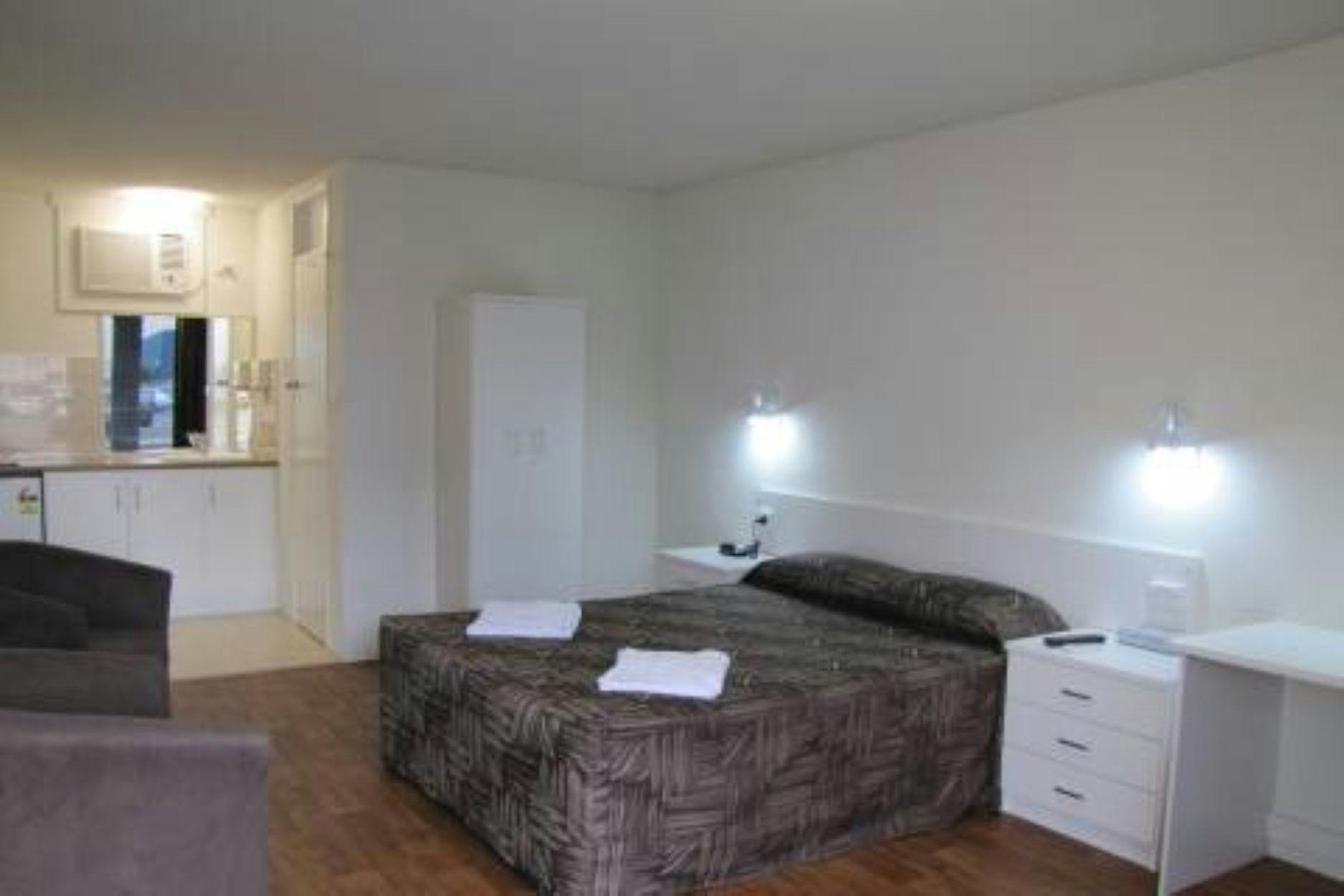 Slipway Hotel