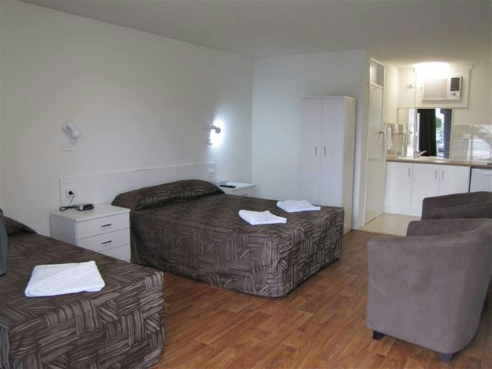 Slipway Hotel