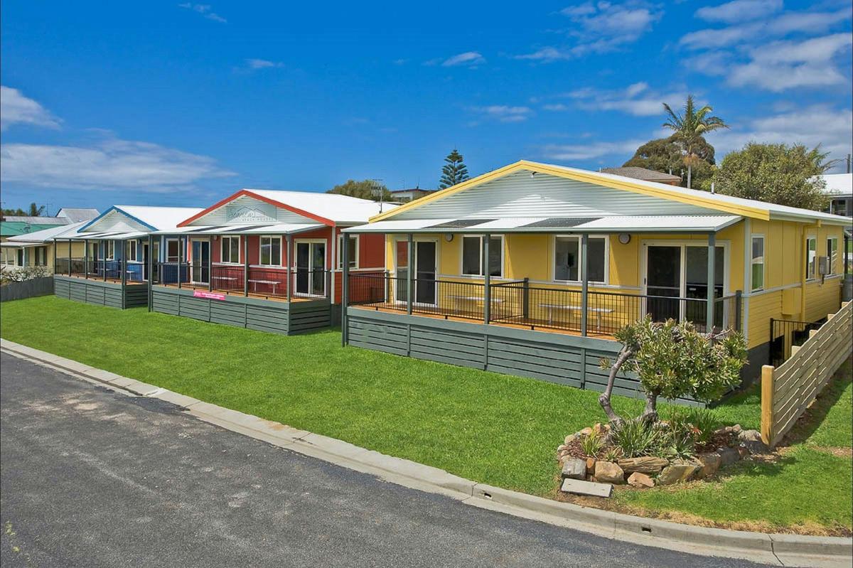 Seaview Beach Houses - 2 bedroom beach houses