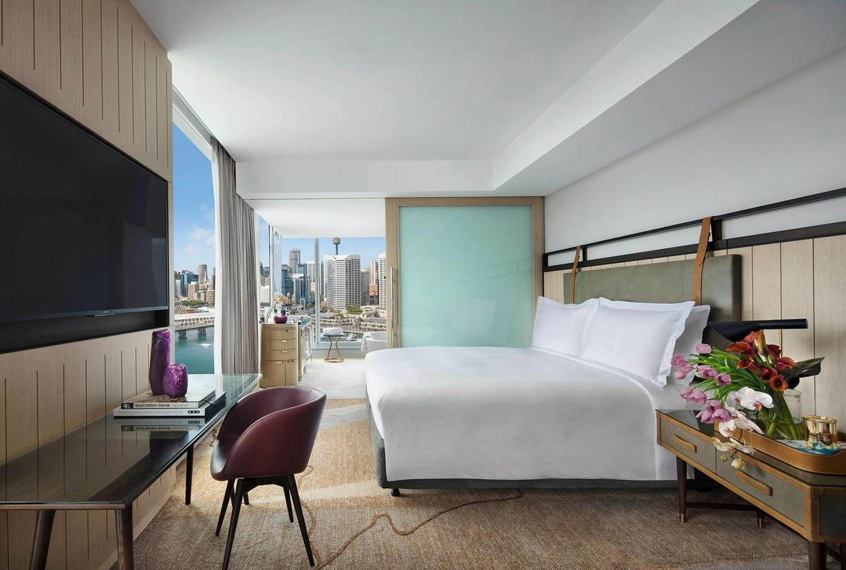 Luxury Room Darling Harbour View
