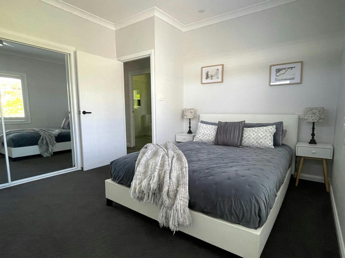 Queen Bedroom