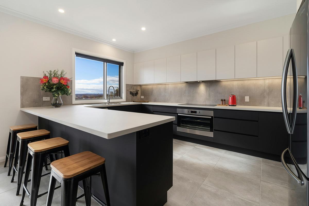 Large fully equipped kitchen