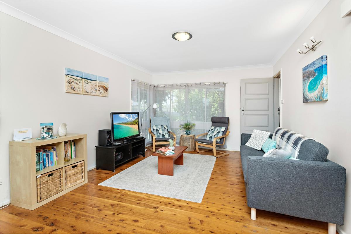lounge room