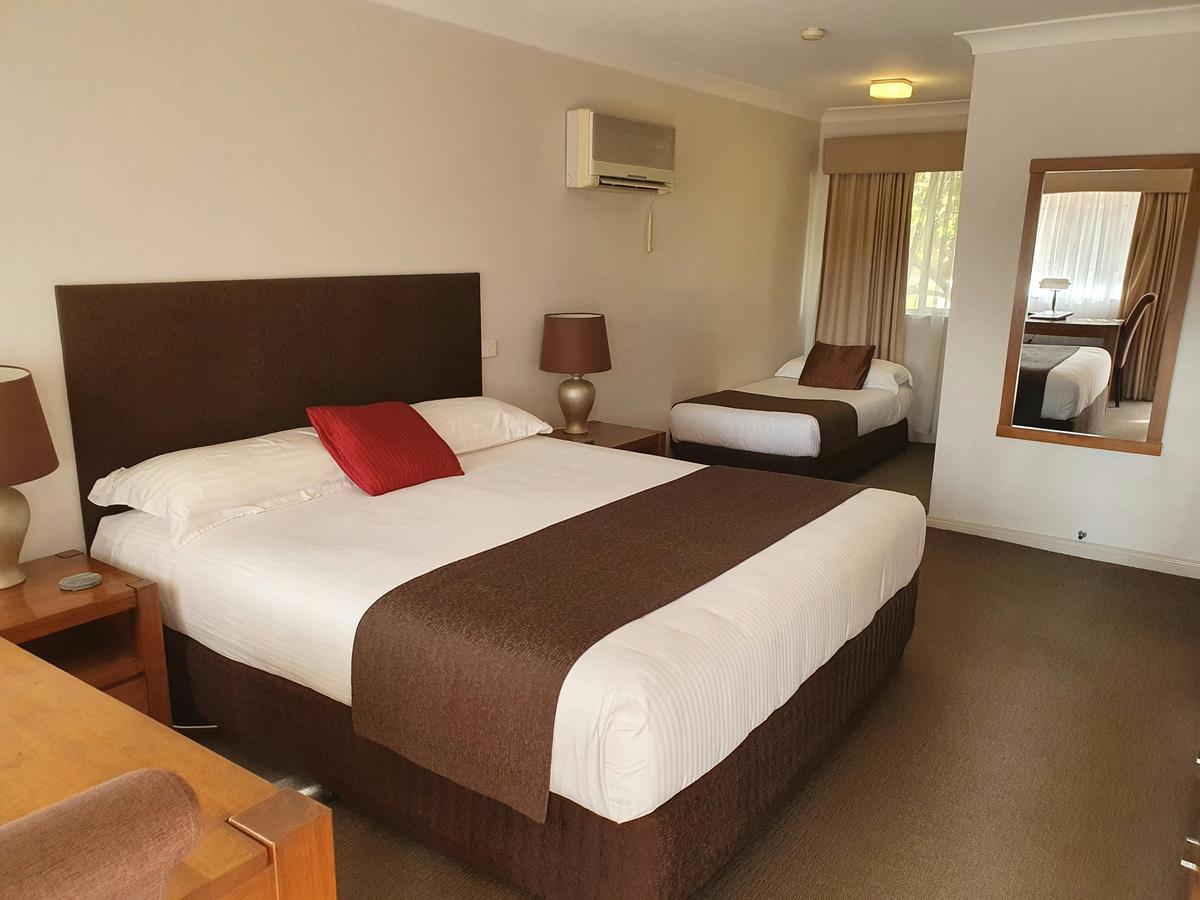 Deluxe Twin Room with 2 beds