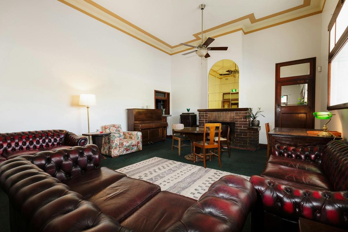 Ground floor guest lounge