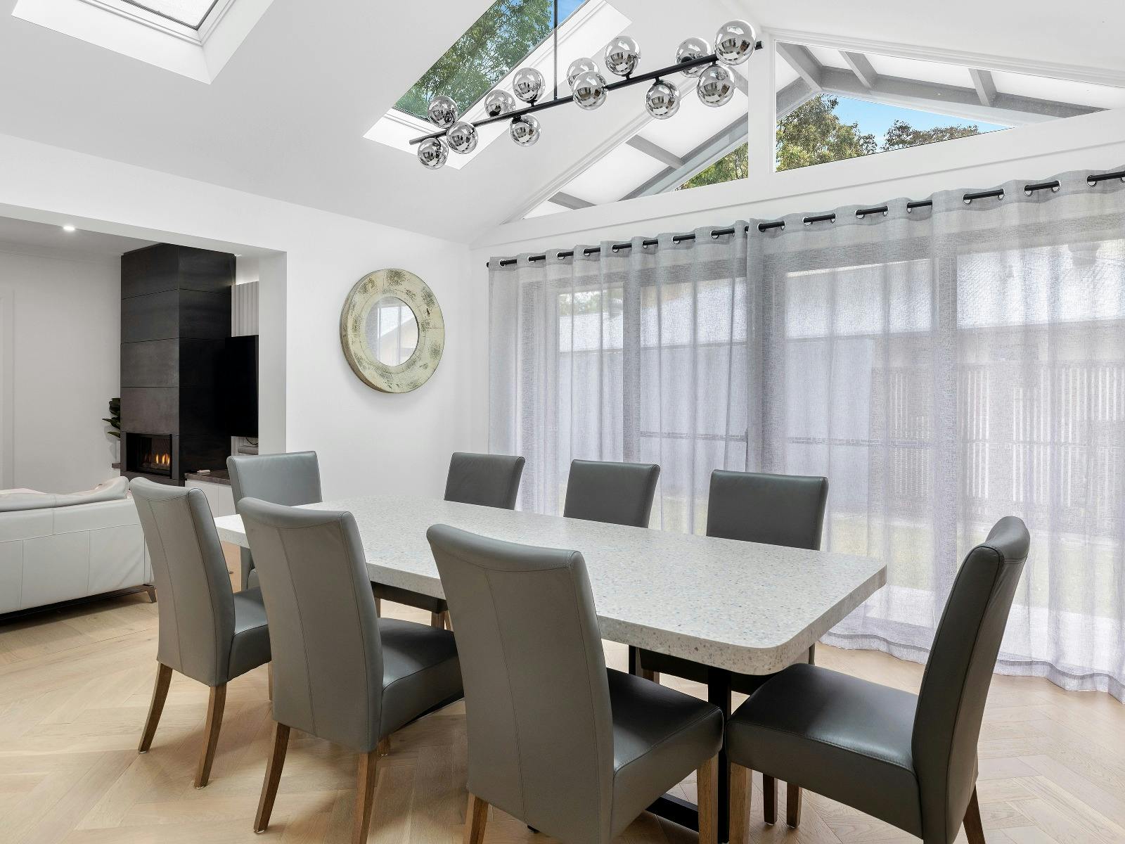 Tallowwood dining area