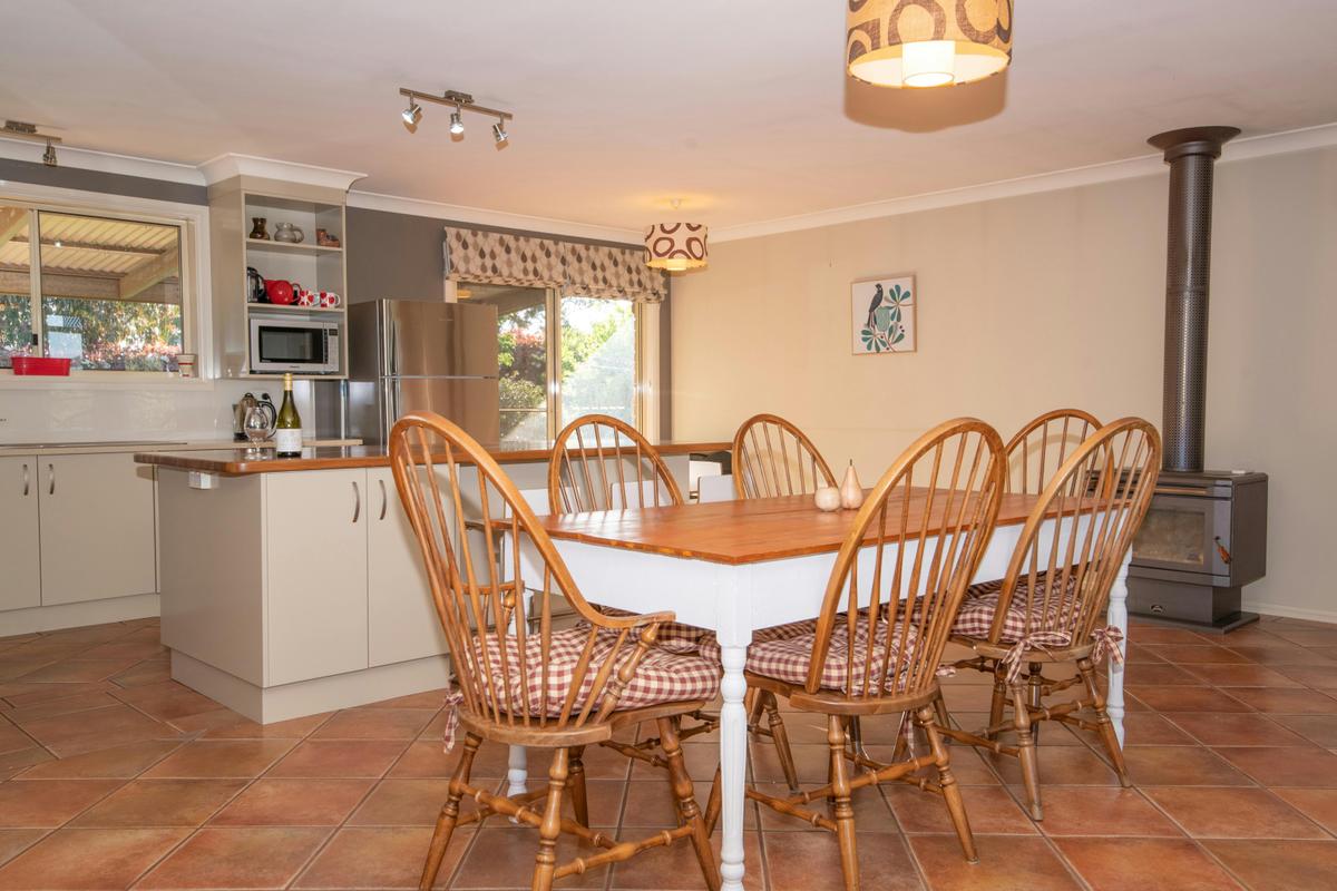 Share a meal in the open plan kitchen / dining area