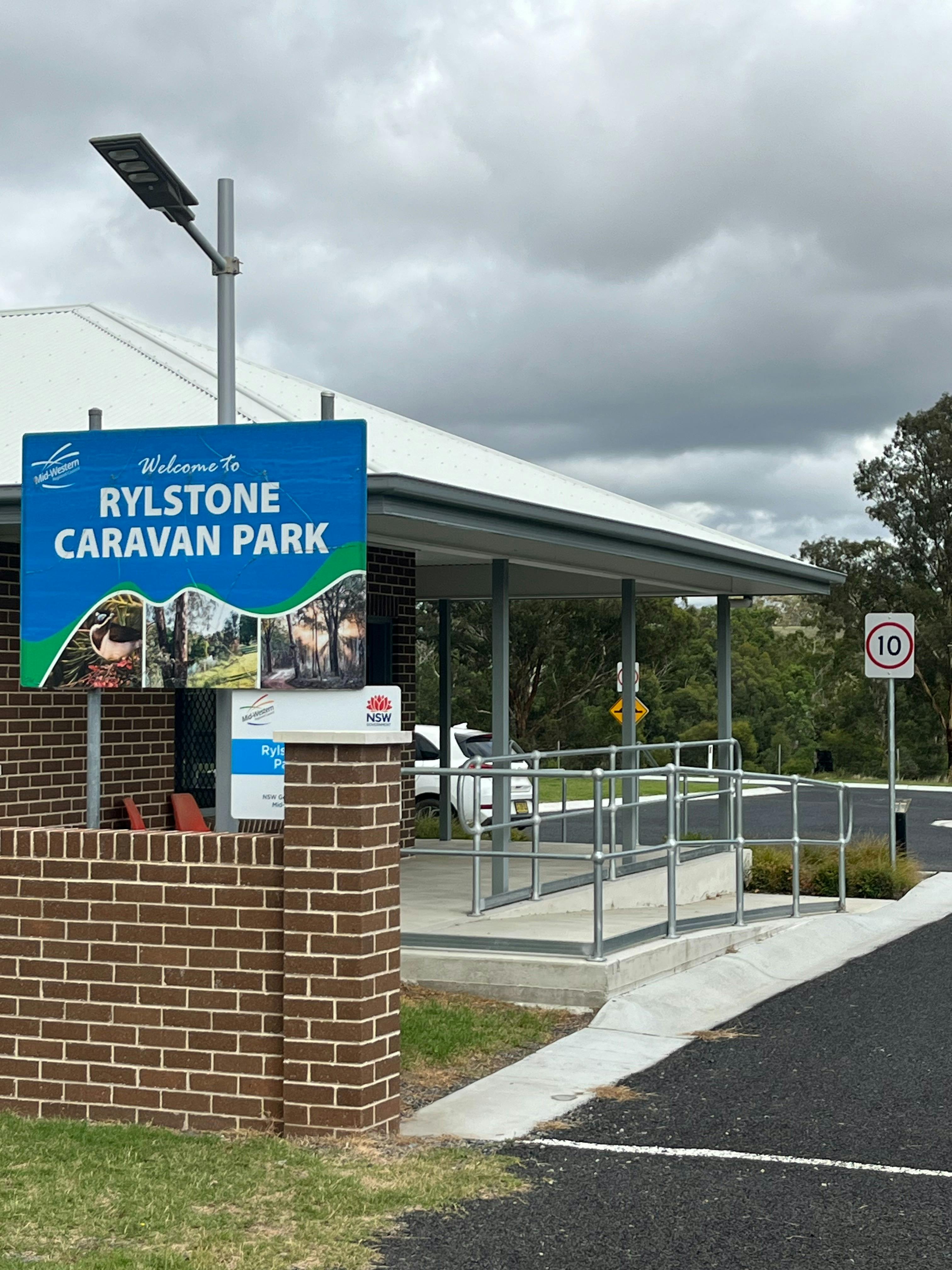 Rylstone Caravan Pary entry