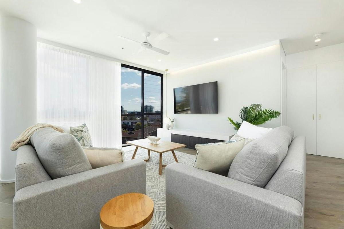 Lounge area leading out balcony
