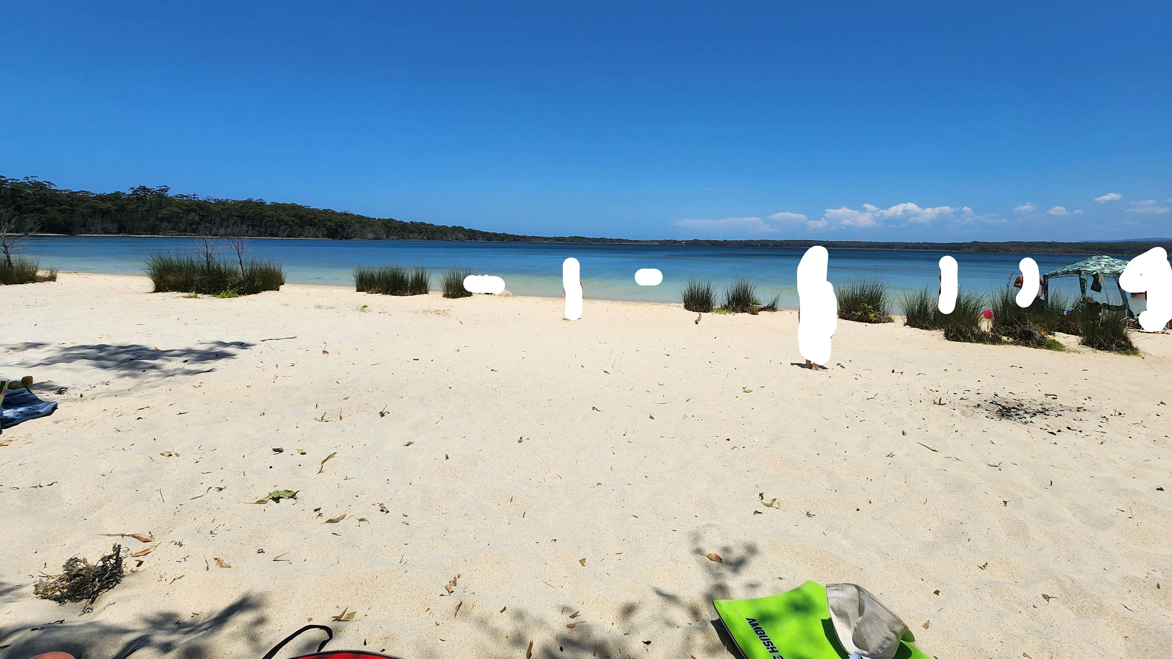 Nearby Swan Lake - perfect for relaxing and swimming - or boating, jetskiing, fishing and wakeboarding/tubing.