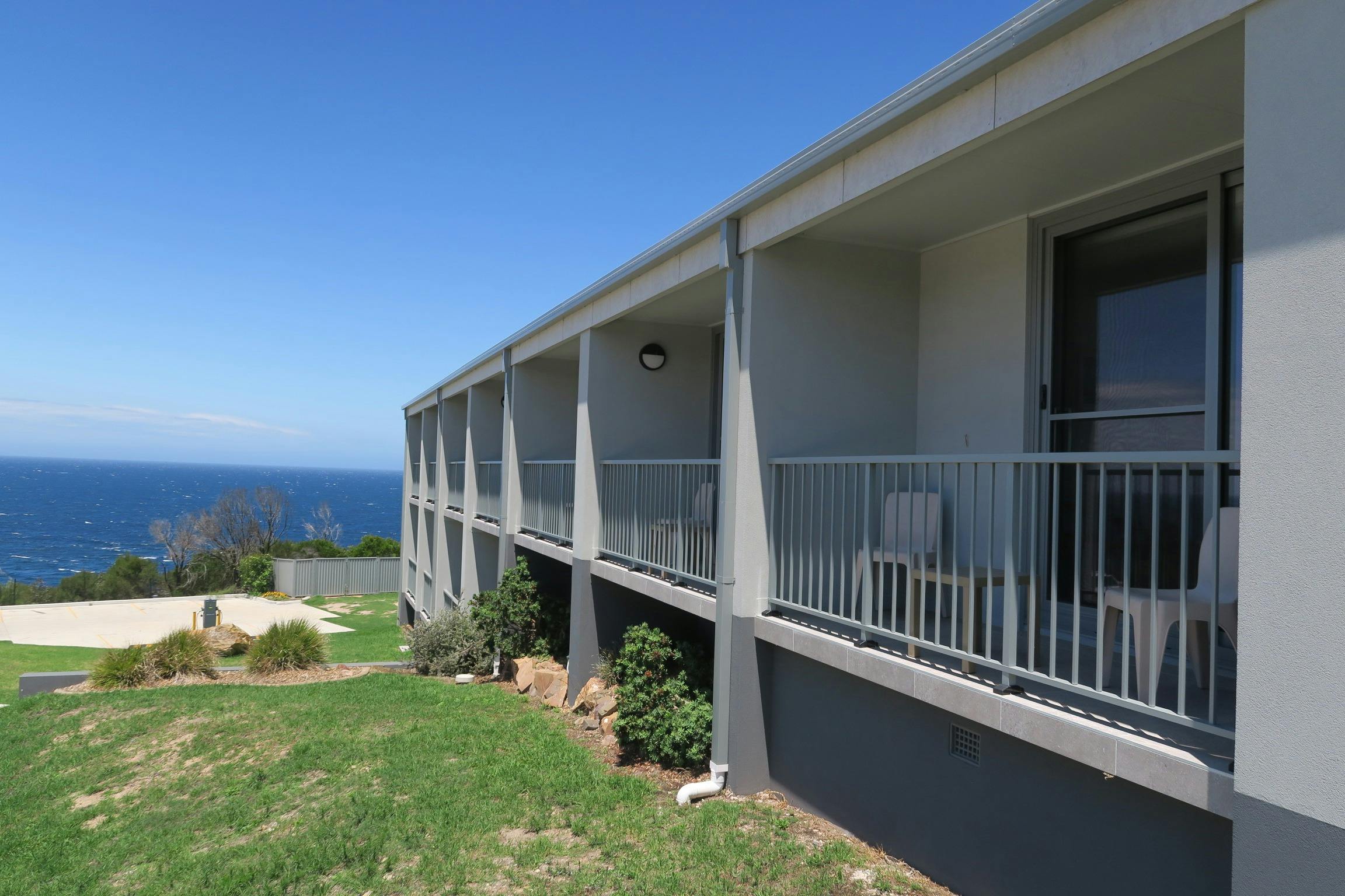 Tathra Motel oceanview balcony