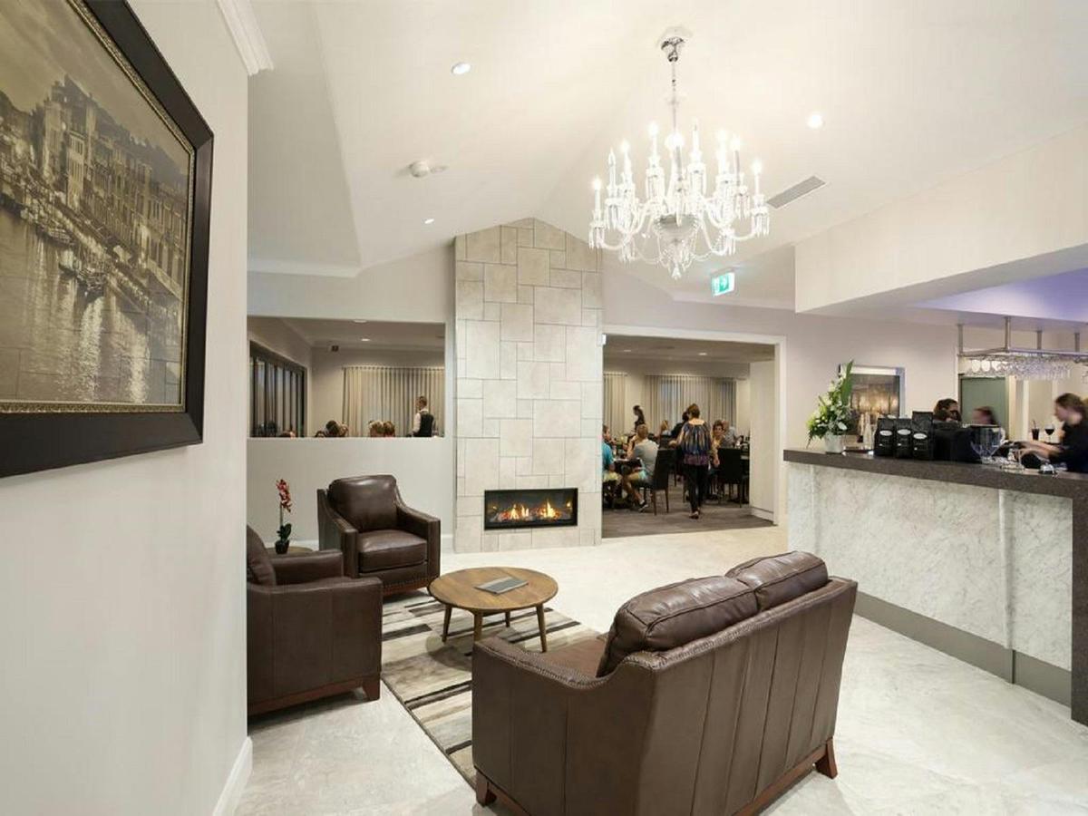 Stockmans Motel & Carmens Italian Restaurant Reception Lounge