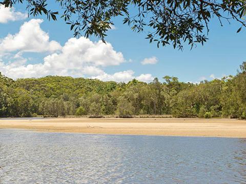 Station Creek campground, Yuraygir National Park. Photo: Rob Cleary/DPIE